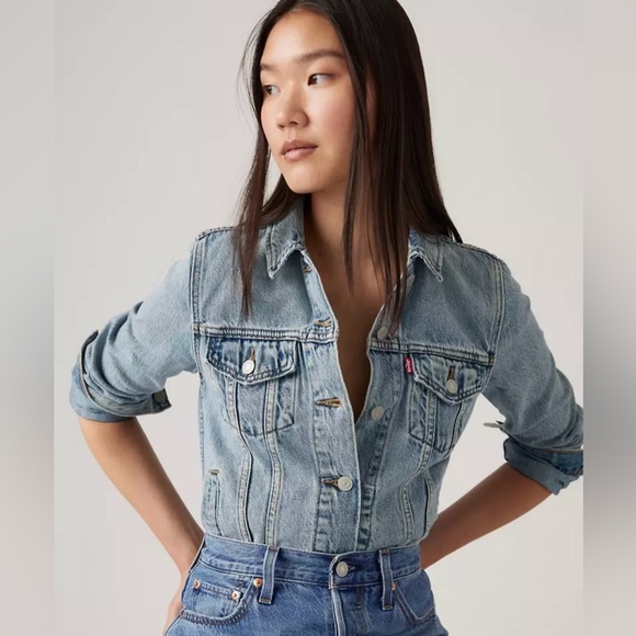 Levi's Jackets & Blazers - Levi's Light Blue Denim Trucker Jacket